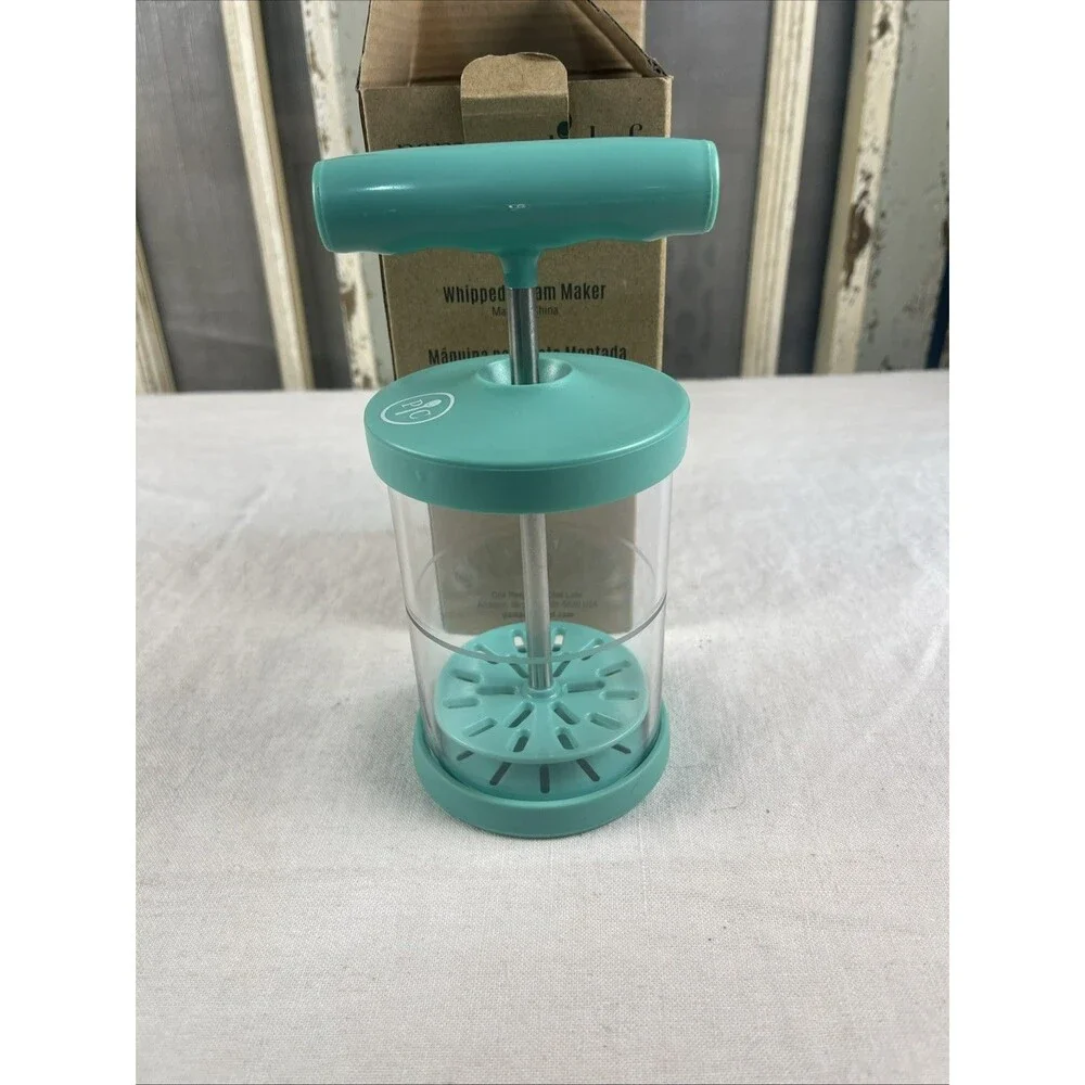 Pampered Chef 1461 - Whipped Cream Maker - Teal